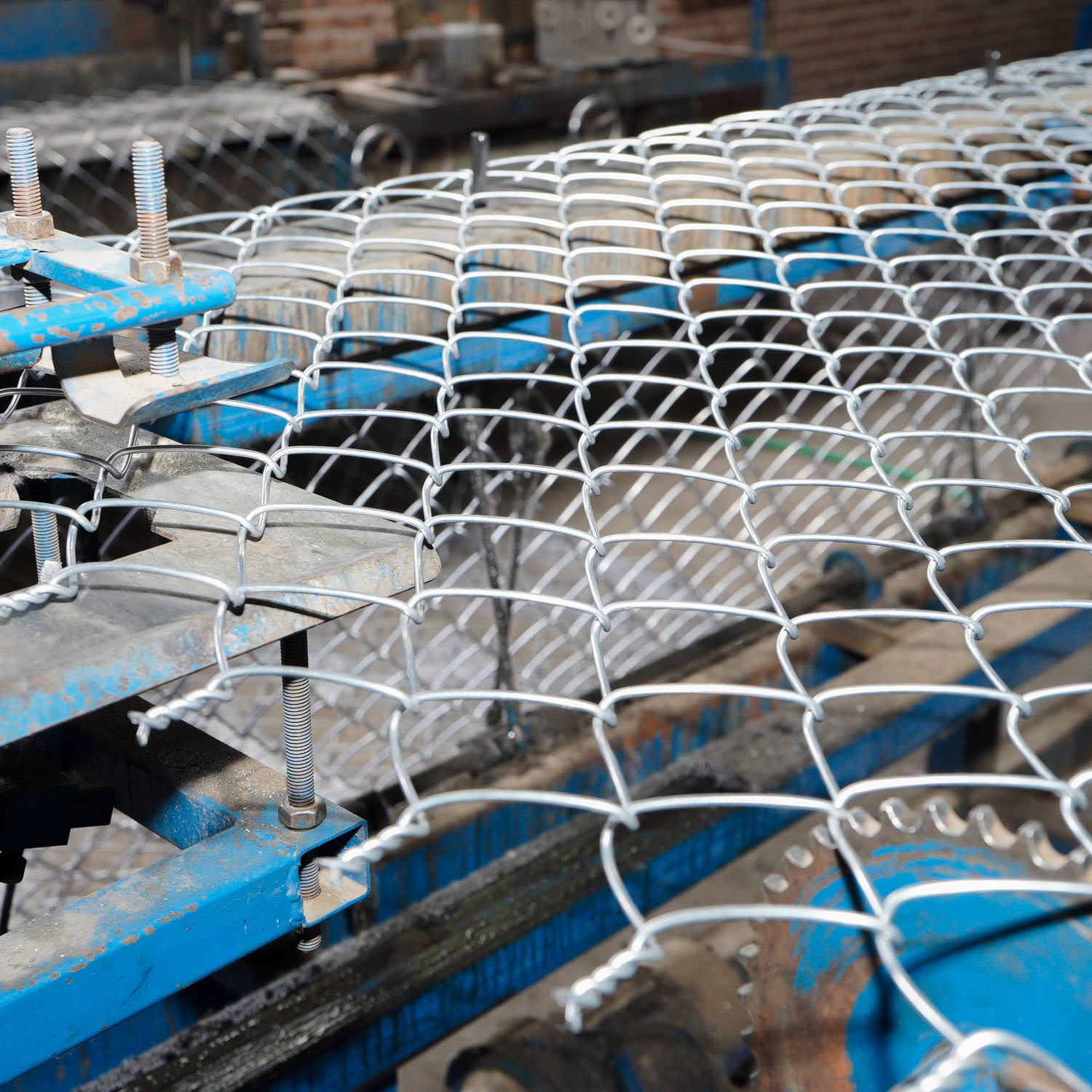 galvanized chain link fence