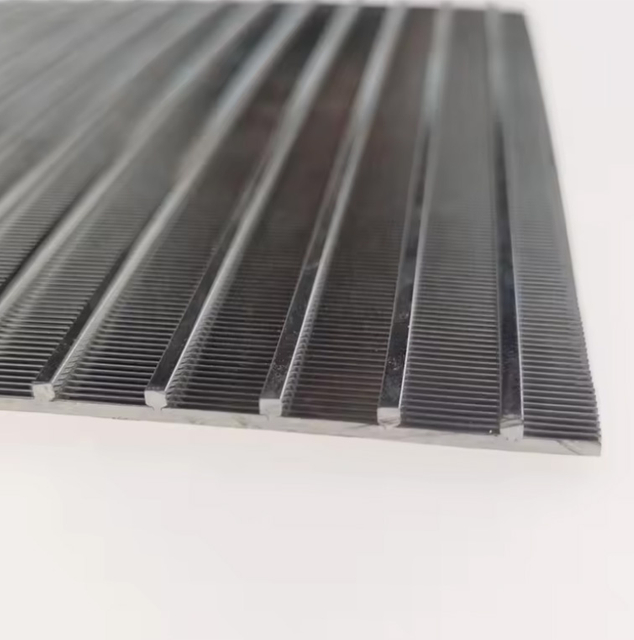 Wedge sieve